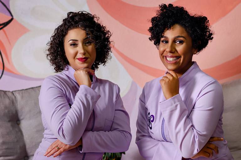 posicionamento de imagem terapeuta capilar cachos