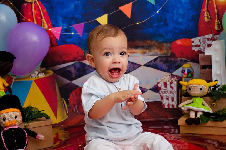 ensaio infantil 1 ano em casa