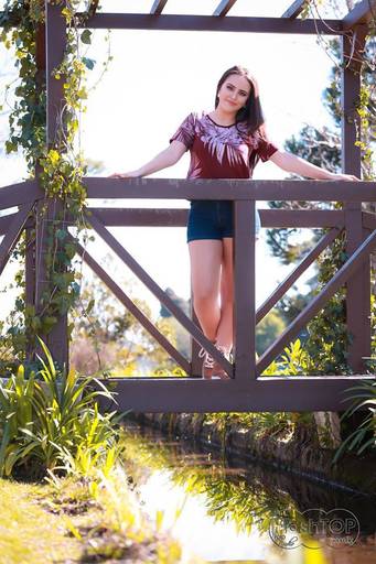 Book externo 15 Anos, Julia Farias, Canela RS