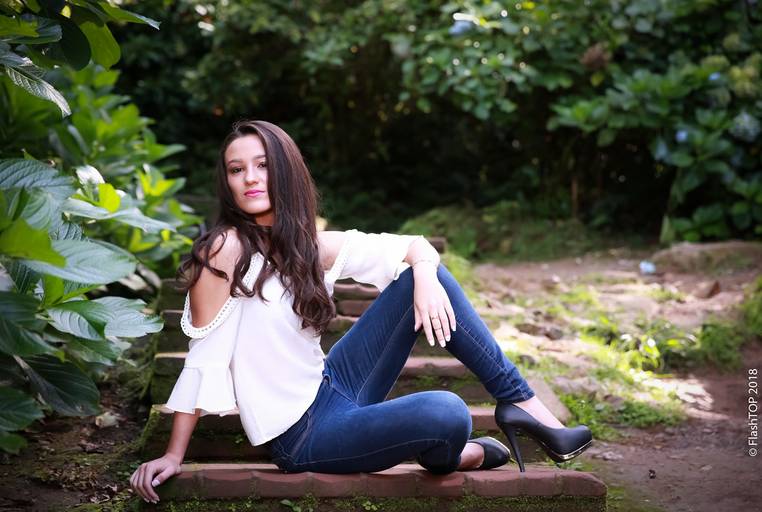 Book dos 15 Laura Falcoski, dinarci borges, staf flashtop gramado Drone imagens aéreas