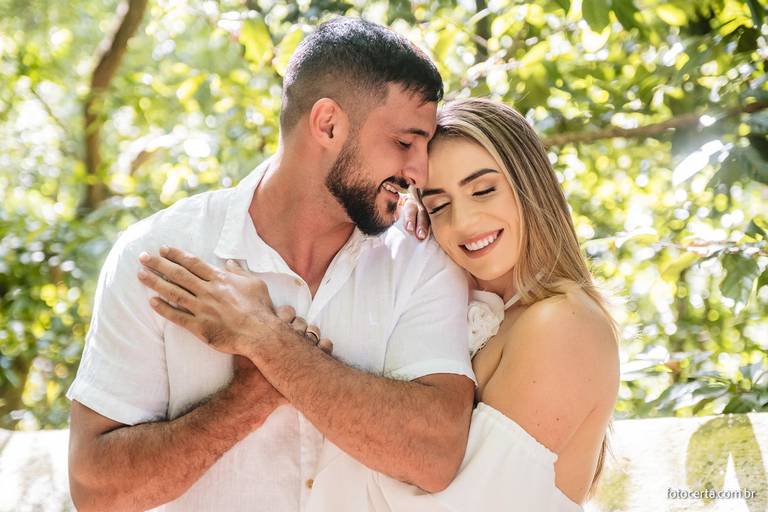 Fotografia de Ensaio Pré-Casamento no Farol de Santa Luzia - Vila Velha - Espírito Santo