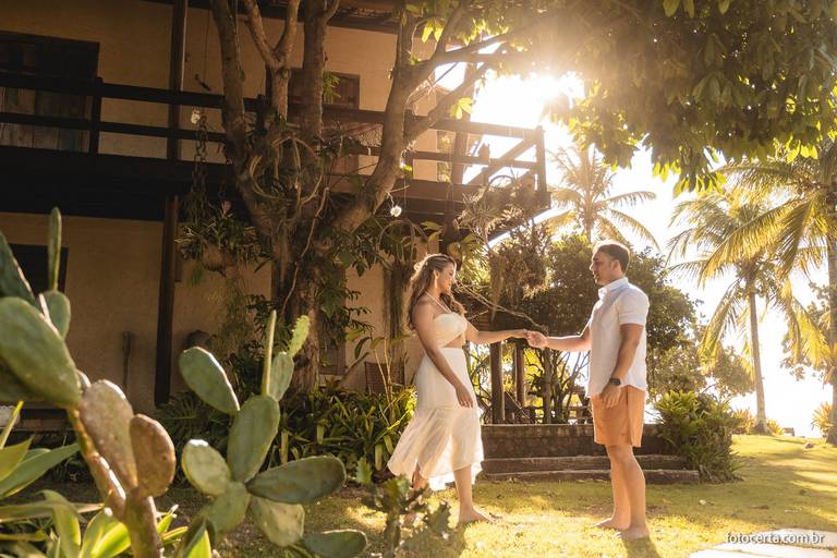 Fotografia de Ensaio Pré-Casamento na Casa de Maria - Anchieta - Espírito Santo