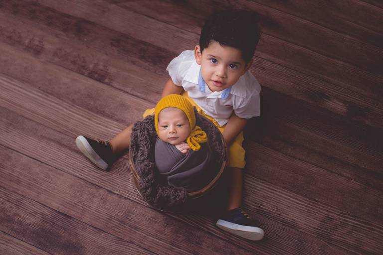 ensaio bebe com irmaao bebe com irmao recem nascido com irmao newborn book newborn book recem nascido 