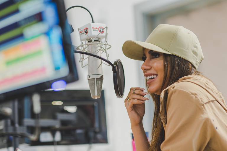 Rádio Disney Brasil Anitta Foto Maya Morikawa