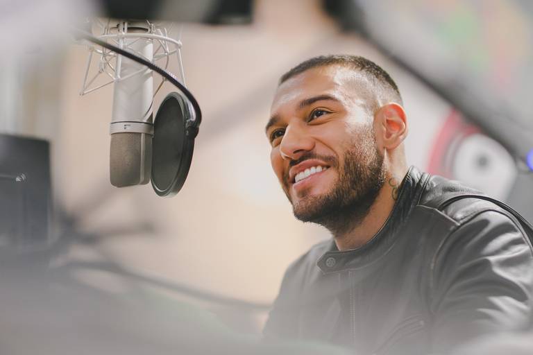 Rádio Disney Brasil Lucas Lucco Foto Maya Morikawa