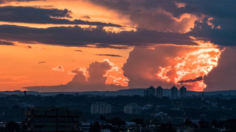 Pôr do Sol em Curitiba, PR