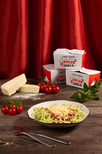 Fotografia de massas itaoianas em Monte Alegre do Sul - SP

Elis Regina Fotografia