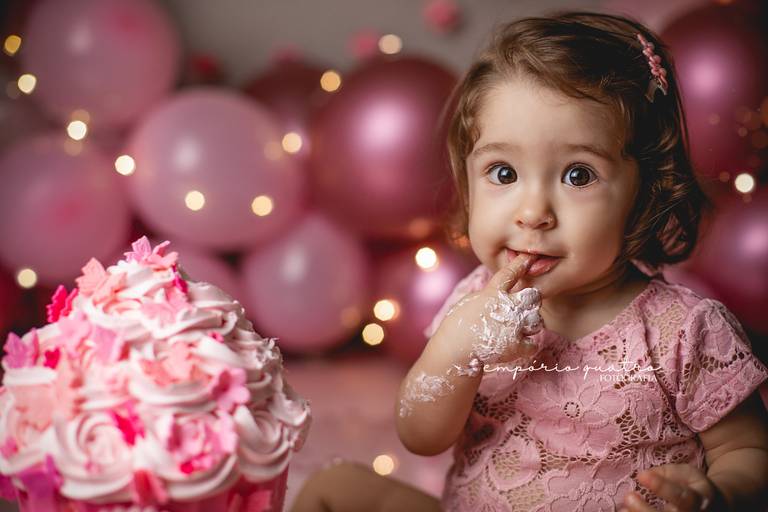 smash the cake menina abc