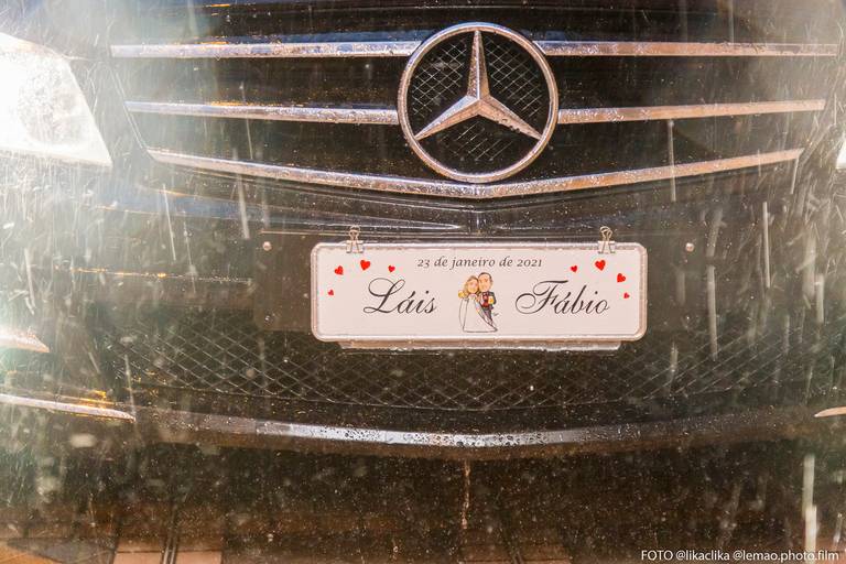 placa carro personalizada para casamento
