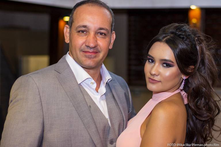 noivo e filha