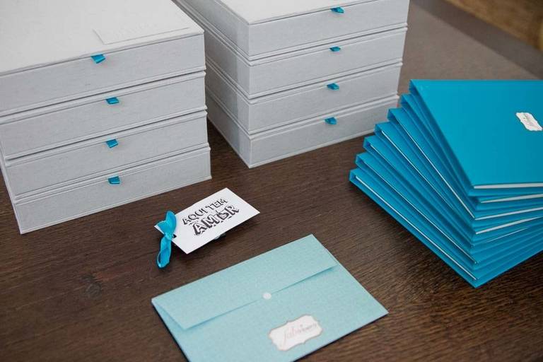 Álbum de fotos com caixa artesanal