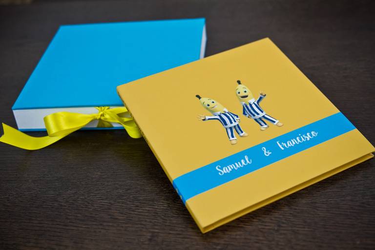 Álbum de festa infantil bananas de pijamas