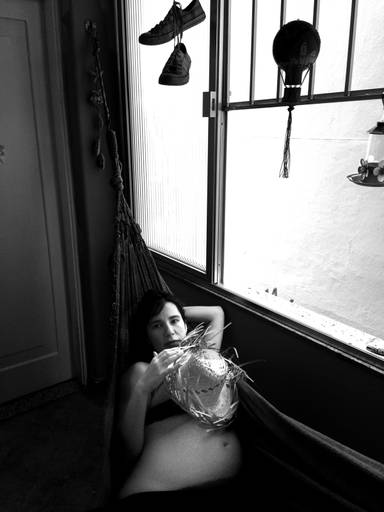 Ensaio online: Marina esperando Lia