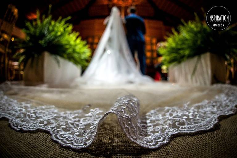 Aqui você pode conferir minhas fotografias premiadas nas maiores associações de fotógrafos de casamento do mundo como a Fearless Photographers, Inspiration Photographers, Bride Association e Prime Photo Association.