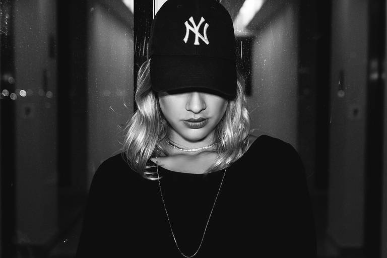 Fotógrafo de Moda em Santos Guarujá São Paulo 