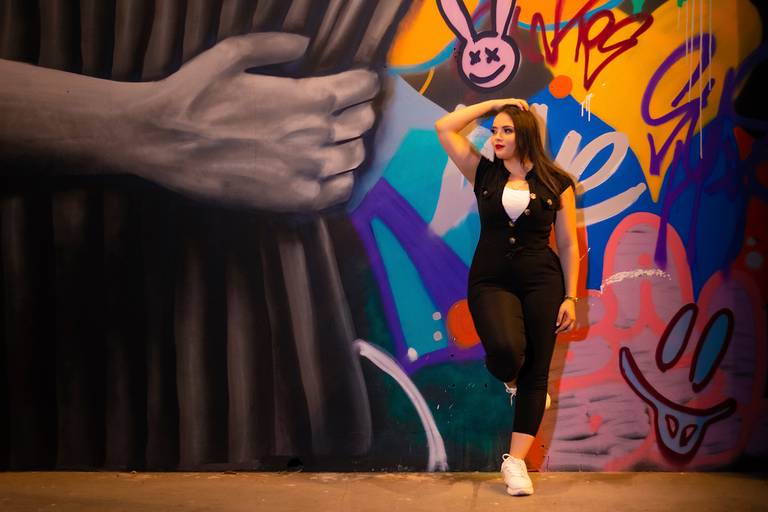 Ensaio Fotográfico Feminino em Santos Noturno