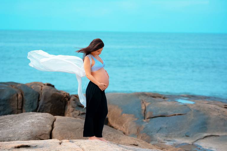 Ensaio de Gestante na Praia Santos