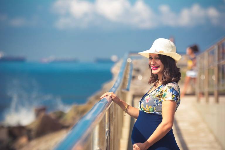 Ensaio de Gestante na Praia Santos