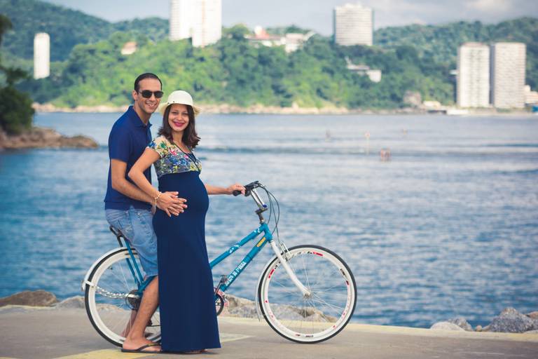 Ensaio de Gestante na Praia Santos