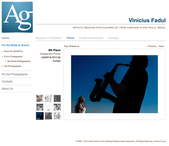 fotografia de ensaio prewedding que aconteceu na cidade de campinas onde o noivo toca um instrumento musical para a noiva durante o ensaio descubra qual foi