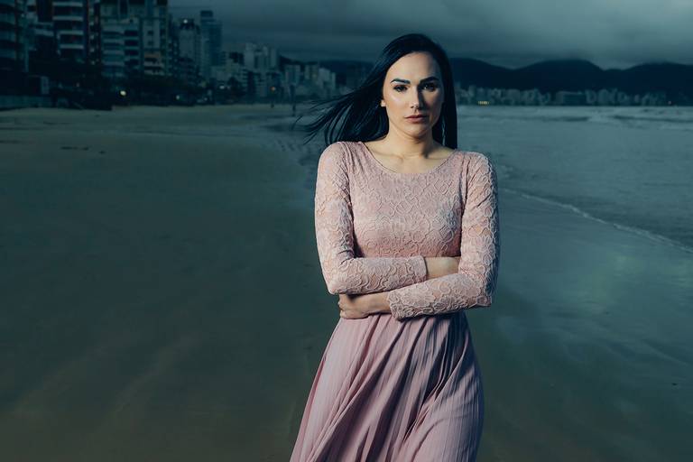 dra Andreia Mombach itapema LEONARDO RODRIGUES fotografia fotografo posicionamento de imagem 