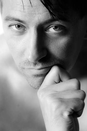 Retrato profissional artista visual fotografo em gramado porto alegre leonardo rodrigues reposicionamento de imagem coach