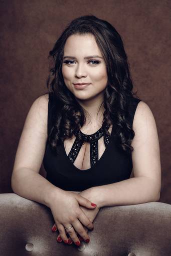 estudio fotografico em gramado foto profissional fotografo maquiagem maquiadora em gramado make retrato coorporativo