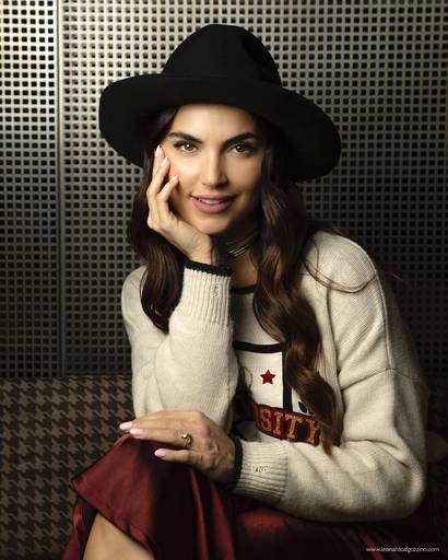 Teresa Langella leonardo rodrigues algozzino fotografo milano milao brasileiro ensaio portrait photographer new gig promotion ritratto influencer italian italiana