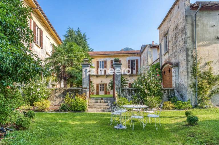 Fotografo real estate airbnb booking hotel biella luino varese milano lago maggiore fotografo photographer appartamento Servizio fotografico brasileiro