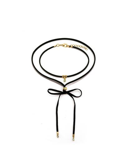 Cordão Design em camurça com detalhes Folheados a ouro com strass
Ref. 42774.8
R$28,50