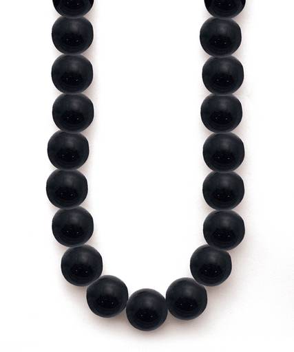 Colar de Bolas Preta com detalhes Folheados a ouro
Ref. 43979.7
R$24,90