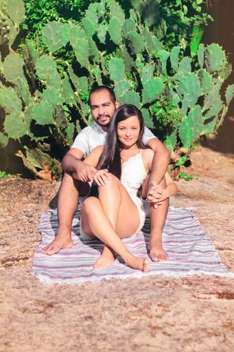 ensaio de casal na praia de Itacoatiara