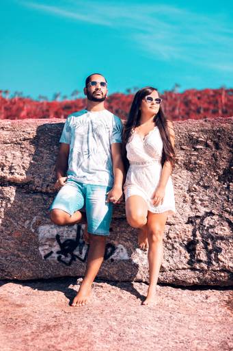 ensaio de casal na praia de Itacoatiara