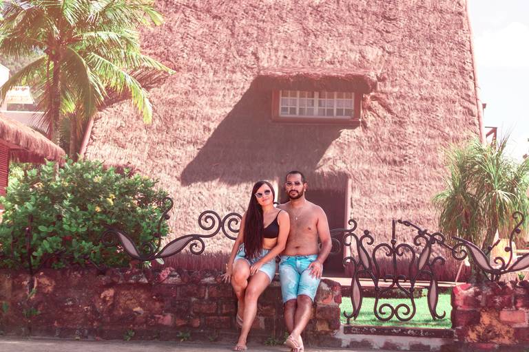 ensaio de casal na praia de Itacoatiara