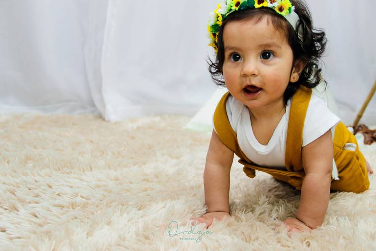 Baby LAURA - 7 meses