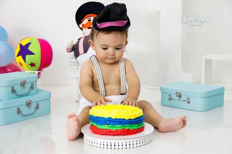 Smash - Mundo Bita -OLIVER