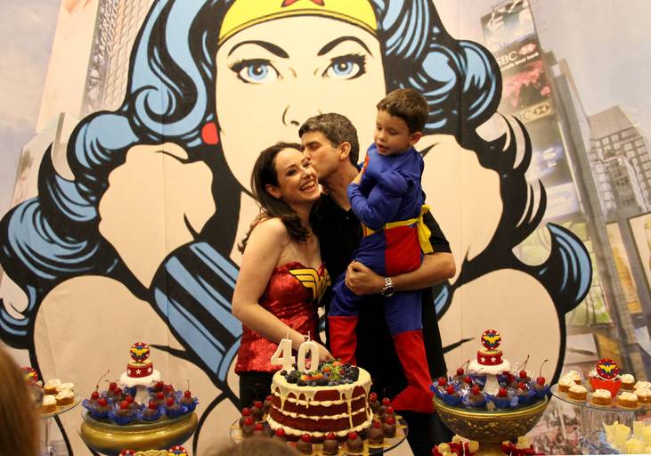 Festa dos 4 aos 40 (Mamãe Chris e baby Vicente)