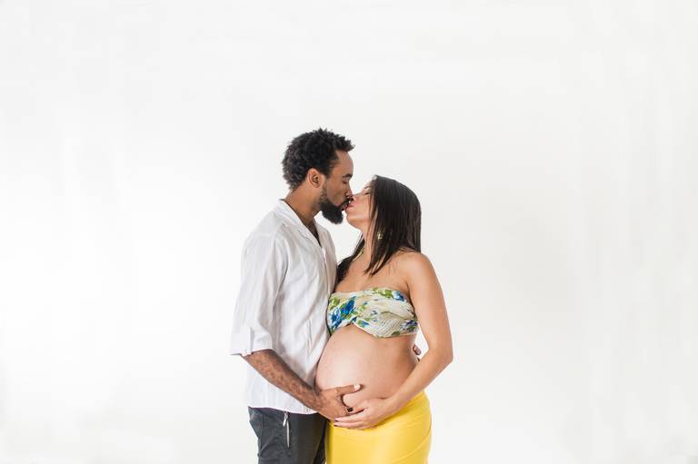 Ensaio Gestante: eles arrasaram em seu Book, em nosso estúdio no Tatuapé/SP