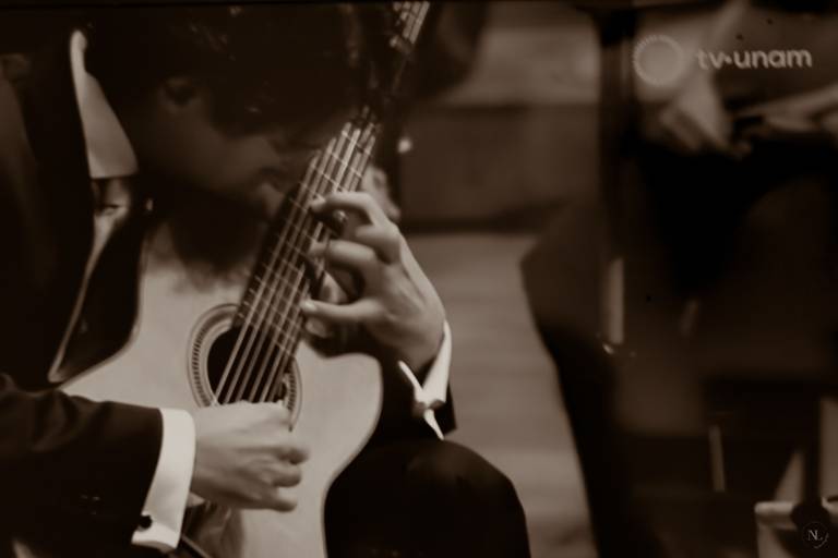 Pablo garibay en concierto para la orquesta filarmonica unam