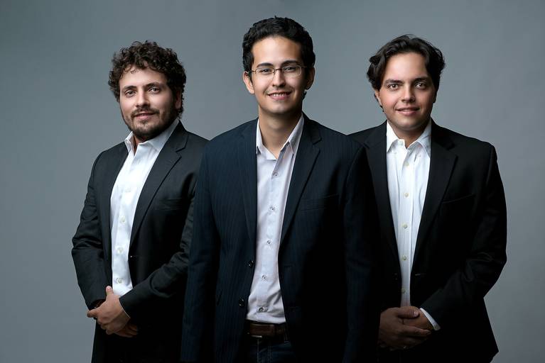 publicidade, política, político, moda, estúdio, fotógrafo, glauber, glauber matos, glauber matos fotografia, cd, banda, música, campanha, ator, retrato, portrait, tratamento, photoshop, fashion, empresario, empresarial, palmas, tocantins, araguaína