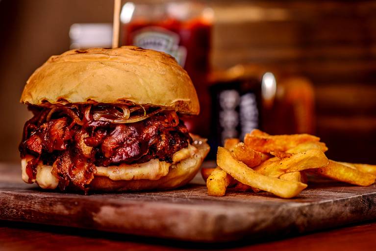 comida, gastronomia, hamburguer, burguer, cerveja, palmas, tocantins, pimenta, publicidade, bacon, food, fotografia, alimento, açai, carne, pão, glauber, glauber matos, brasil, queijo, peixe, frango, salada, sanduíche, picanha, porco, costela, batata