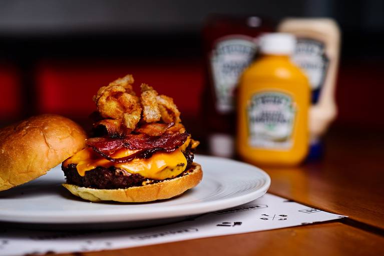 comida, gastronomia, hamburguer, burguer, cerveja, palmas, tocantins, pimenta, publicidade, bacon, food, fotografia, alimento, açai, carne, pão, glauber, glauber matos, brasil, queijo, peixe, frango, salada, sanduíche, picanha, porco, costela, batata