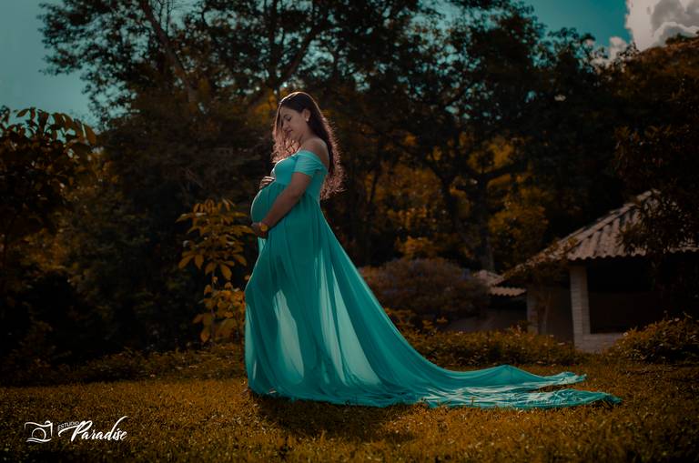Ensaio de gestante com vestidos especiais em Juiz de Fora Minas Gerais