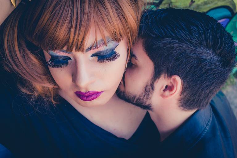 Ensaio fotográfico. Ensaio casal. Book fotográfico. Book casal. Ensaio noivos. Pré wedding. Ensaio na rua. Ensaio externo. Noivado. Ensaio gay. Ensaio homossexual. Ensaio sensual. Casamento. Namorados. São Paulo. Daniele Vidal Fotografia.