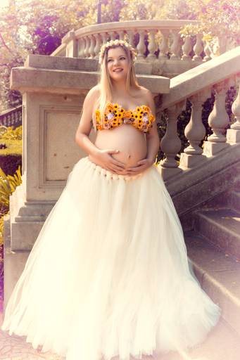 Ensaio fotográfico. Ensaio gestante. Book fotográfico. Book gestante. Ensaio em casa. Futura mamãe. Ensaio na rua. Ensaio externo. Noivado. Ensaio casal. Ensaio família. Ensaio sensual. Casamento. Namorados. São Paulo. Daniele Vidal Fotografia