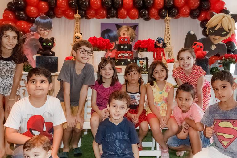 Cobertura fotográfica. Chá de bebê. Foto evento. Book gestante. Foto chá de bebê. Futura mamãe. Festa. Aniversário. Ensaio externo. Noivado. Ensaio casal. Ensaio família. Fotógrafo para festa. Casamento. Namorados. São Paulo. Daniele Vidal Fotografia