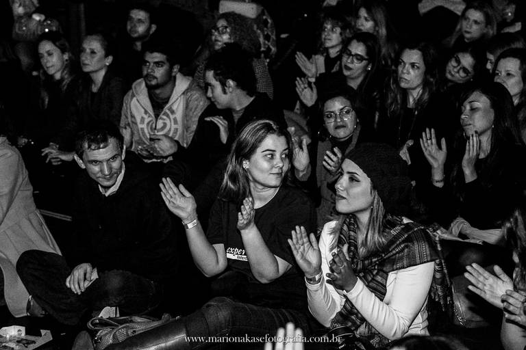 Apresentação do grupo de Sarau em conjunto com o show de Marcio Lugó em um projeto que juntos fazem uma apresentação ímpar. 