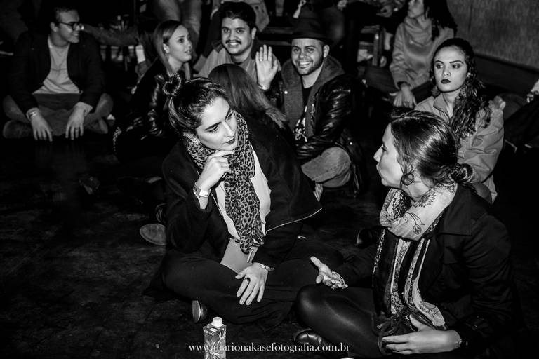 Apresentação do grupo de Sarau em conjunto com o show de Marcio Lugó em um projeto que juntos fazem uma apresentação ímpar. 