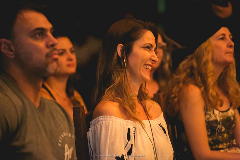 Amor em VIII Atos em Piracicaba SP no Espaço Viva com Ciência por Mario Nakase Fotografia