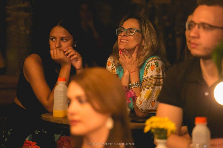Amor em VIII Atos em Piracicaba SP no Espaço Viva com Ciência por Mario Nakase Fotografia